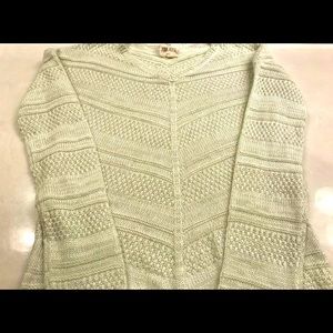Junior Girls Pink Rose Sweater Size XS